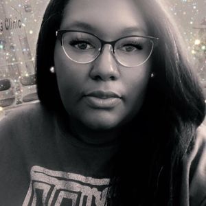 Meet your Posher, Sierra